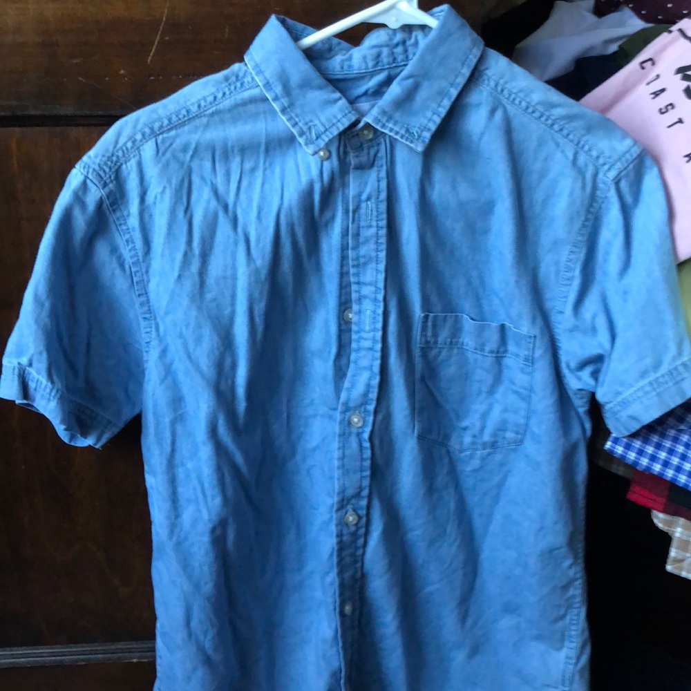 Brand new men’s light blue denim button up